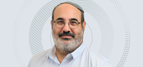 Dr. Itzhak  Pass